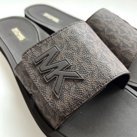NWB MICHAEL KORS Hook and Loop MK Signature Slide Sandal Size 10 Brown - Picture 2 of 7